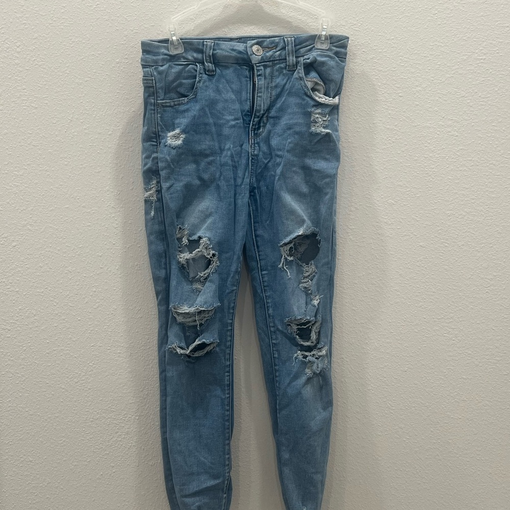 (⭐️ 4/$15) Distressed American Eagle Blue Jeans